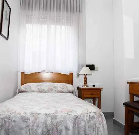 Hostal 3 De Noviembre Pensión *
